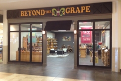 Commercial Storefront in Mall